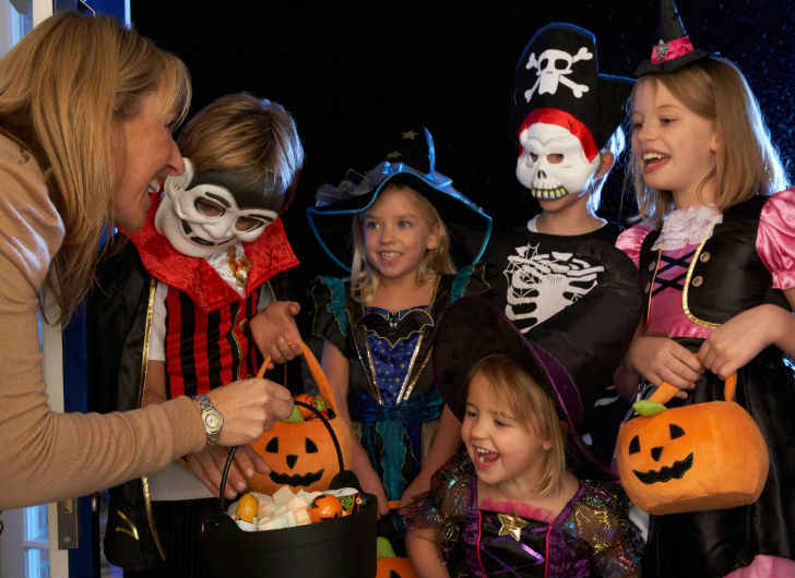 Looking for Candy Overload? Check Out These Top 20 Cities to Trick-or-Treat!