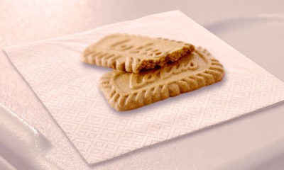 United Airlines Replacing Biscoff Cookies